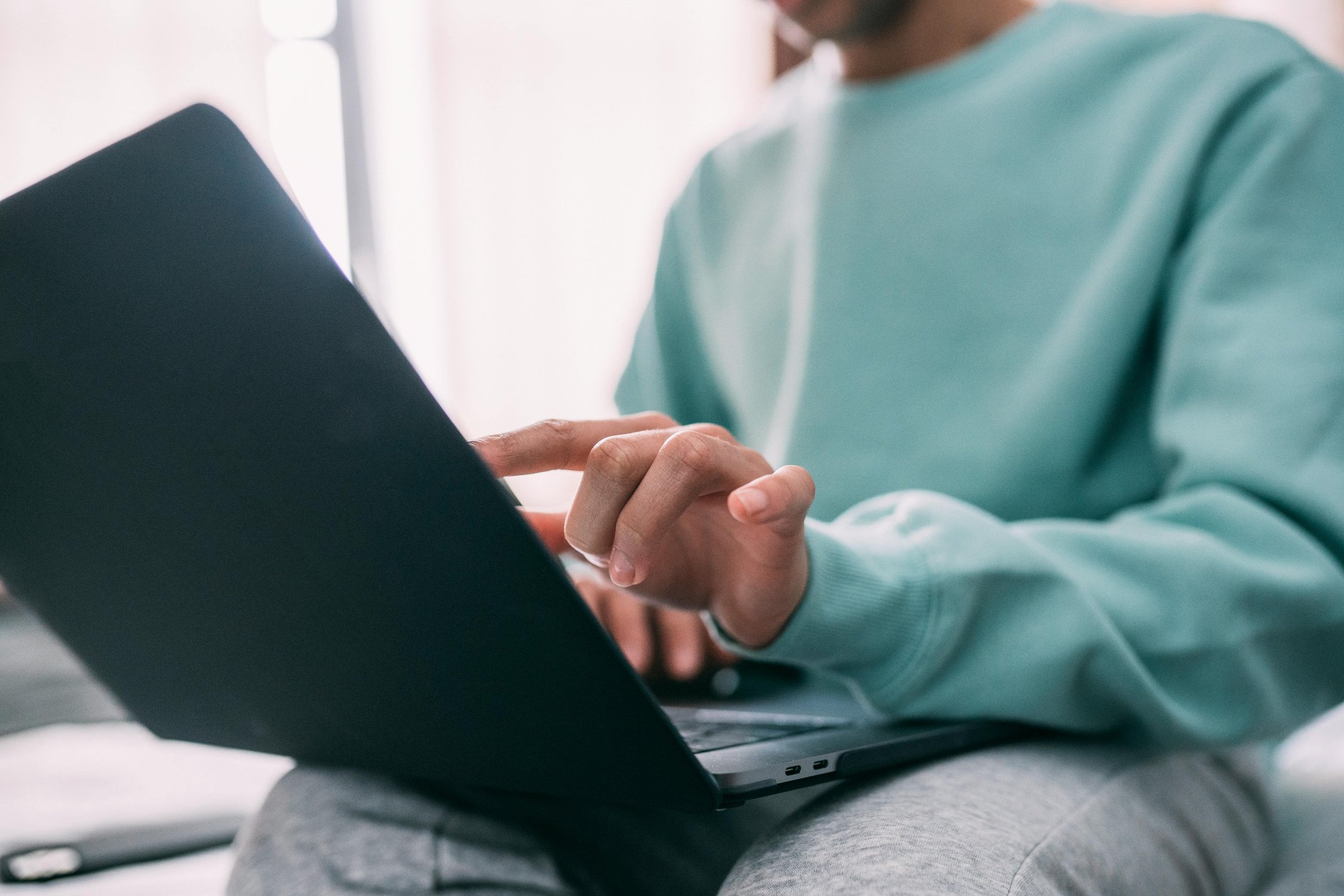 The end of manual catalog updates – How leading manufacturers automate catalog production?
