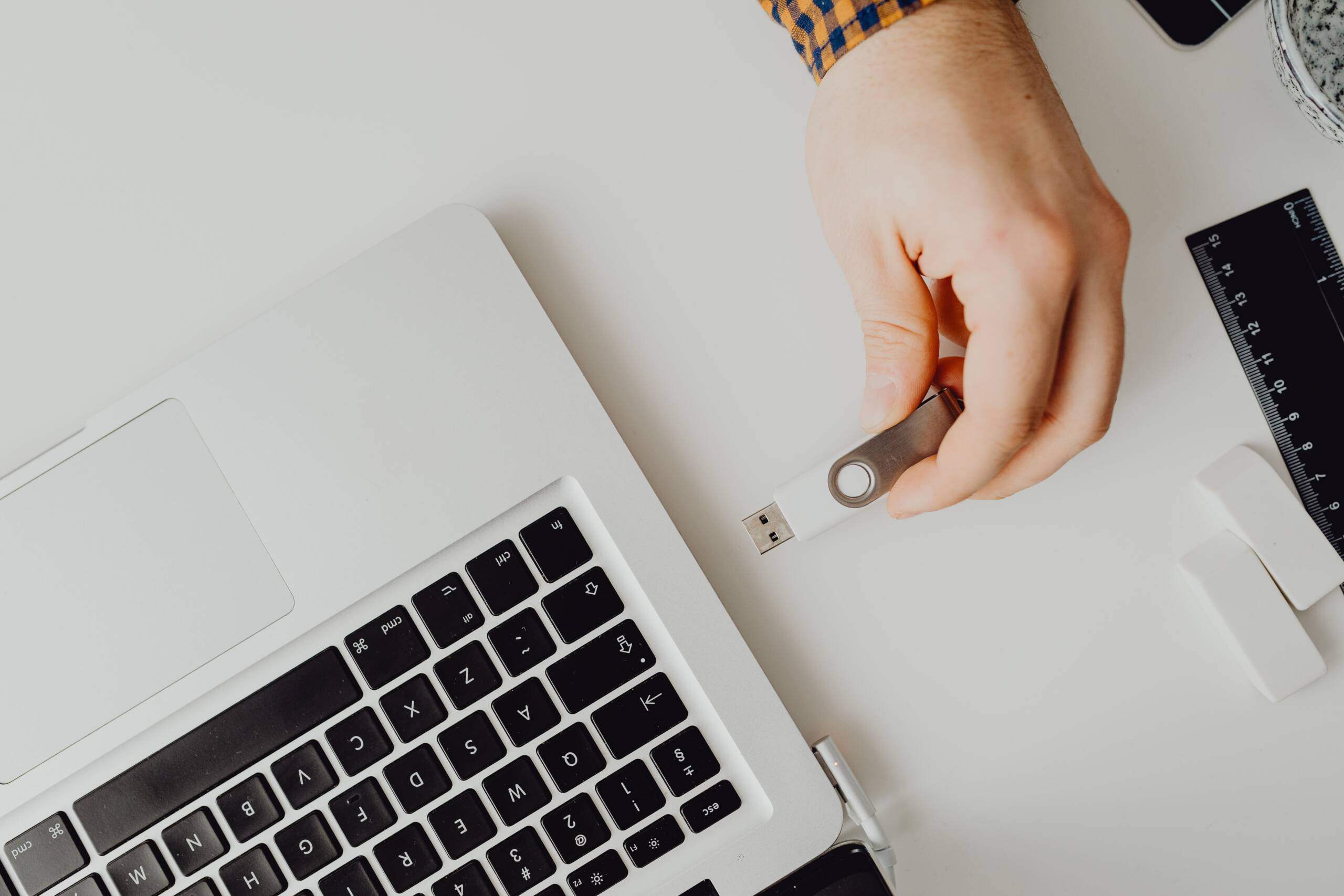 DAM Vendor Comparison: Questions to Ask Before Signing a Contract